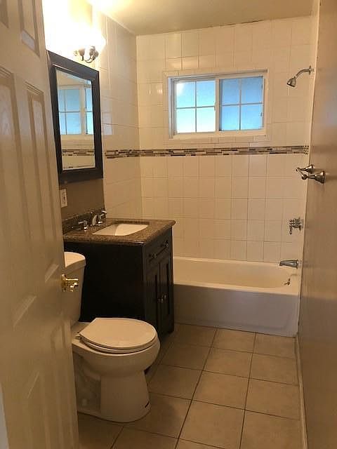 1st image of 933 Alba Ct