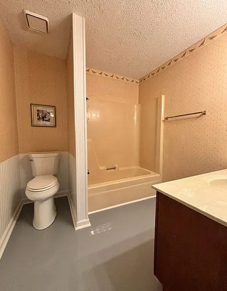 645 Lilly Ln — Photo 22