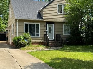 17829 Dalewood Ave, Maple Heights, OH 44137