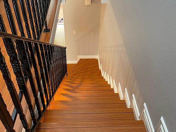 2nd image of 509 W Doran St APT 3