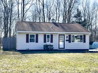 6 Ashwood Ave, Whitesboro, NY 13492