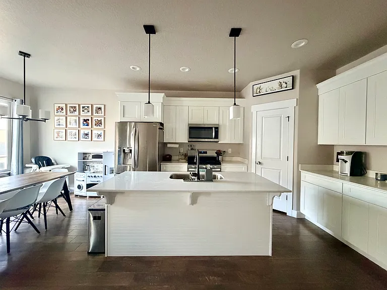 14782 S Patten Ln — Photo 2