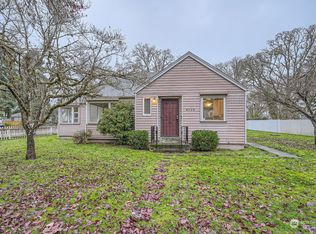 6423 100th St SW, Lakewood, WA 98499