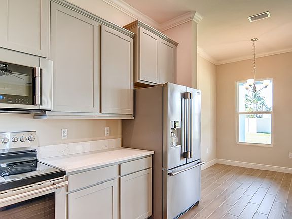 2nd image of 7103 East Village Sq