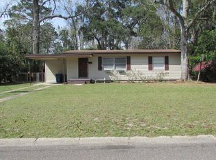 10320 Pinehurst Dr, Jacksonville, FL 32218