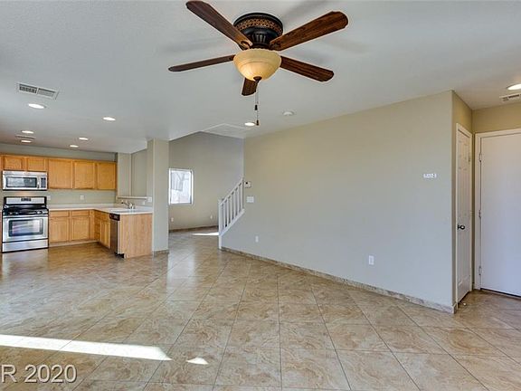 5th image of 10409 Chandra Ave
