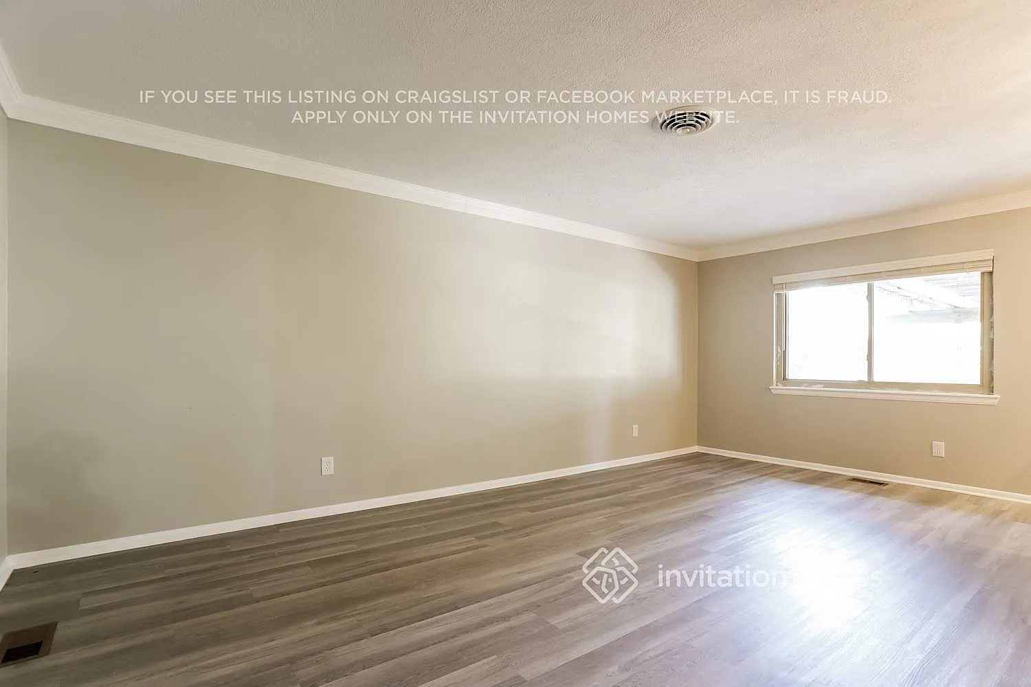 2617 S Salida Street Aurora, CO 80013 — Photo 2