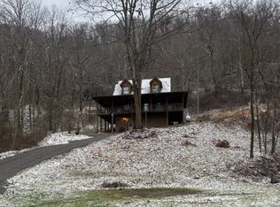 573 Centre St, Pocahontas, VA 24635