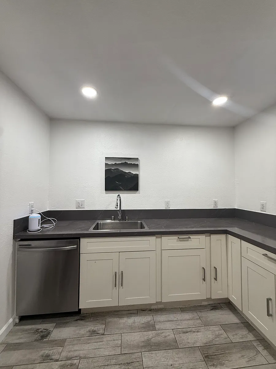 Building Photo - 5135 Euler Way