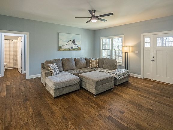 5th image of 1141 Burton Rd