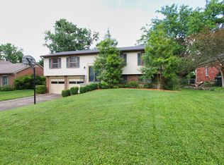 815 Foxwood Ave, Louisville, KY 40223