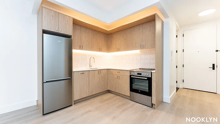 Rented by Nooklyn NYC LLC | media 17