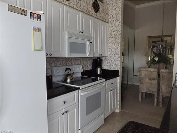 5th image of 10220 Washingtonia Palm Way APT 1823
