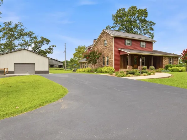 1109 Halifax Rd, Scottsville, KY 42164