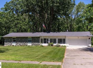 3931 Jim Dr, Bridgeport, MI 48722
