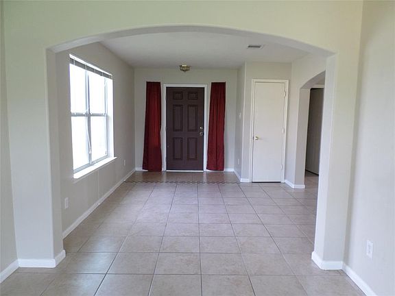 3rd image of 13323 Seagler Park Ln