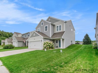 1352 Highland Hl, Lowell, MI, 49331