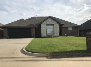 11027 Mindy Ln, Midwest City, OK 73130