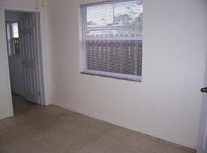 3rd image of 314 N H Street N