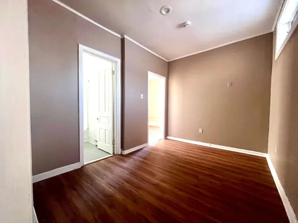 1505-1507 Chapel Street, 1505 Chapel St #8, New Haven, CT 06511