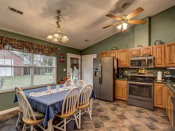 5th image of 3427 Joseph Gate Ln
