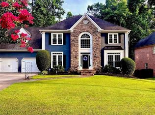 5567 Fallsbrook Trce NW, Acworth, GA 30101