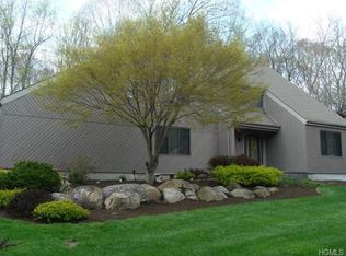 60 Tamarack Ln, Pomona, NY