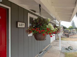 407 Azalea Park Rd, Brookings, OR 97415