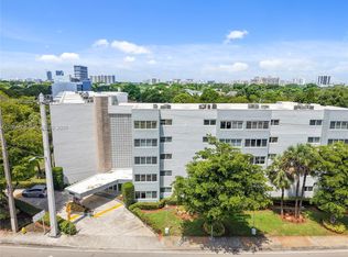 S Grove Plaza, Miami, FL 33133