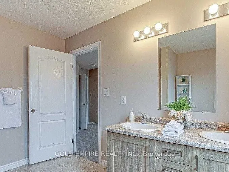 3270 Singleton Ave #21 — Photo 26