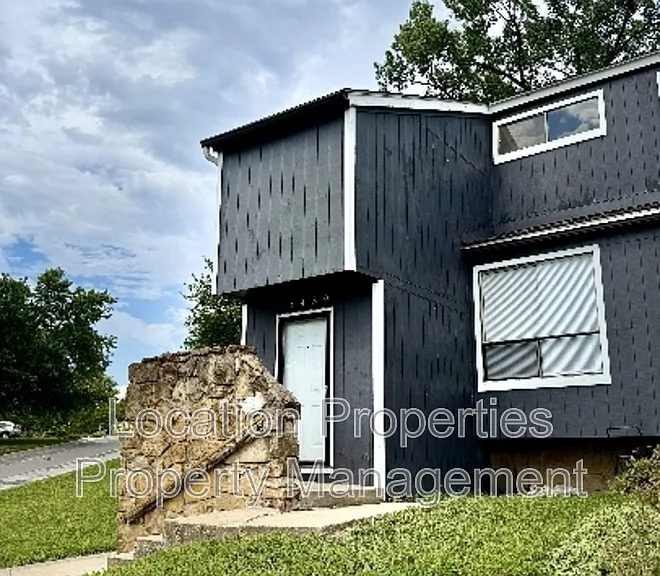 3420 Augusta Dr #1 — Photo 1