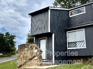 3420 Augusta Dr #1, Lawrence, KS 66047