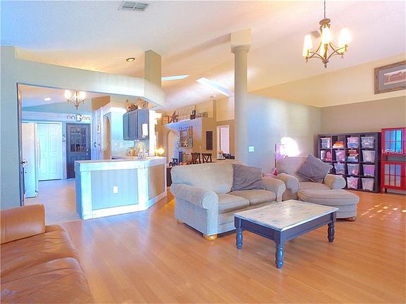 4th image of 3943 Stonefield Dr