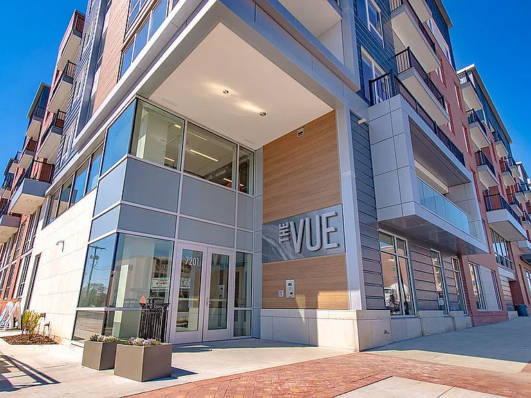 The Vue — Photo 45