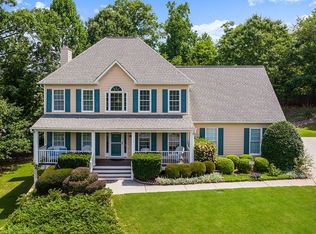 1940 Southbreeze Ct, Cumming, GA 30041