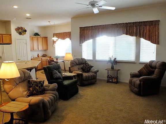 5th image of 1160 Fleming Dr