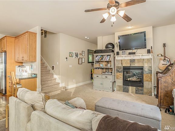 5th image of 5527 67th St NW