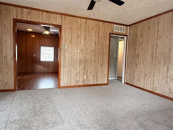 5th image of 1224 Beverly Ave