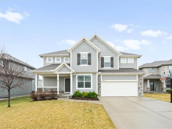 19023 W 168th St, Olathe, KS 66062