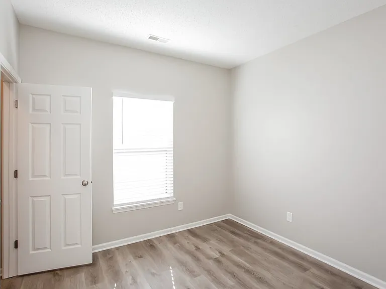 7150 Parklake Pl — Photo 12
