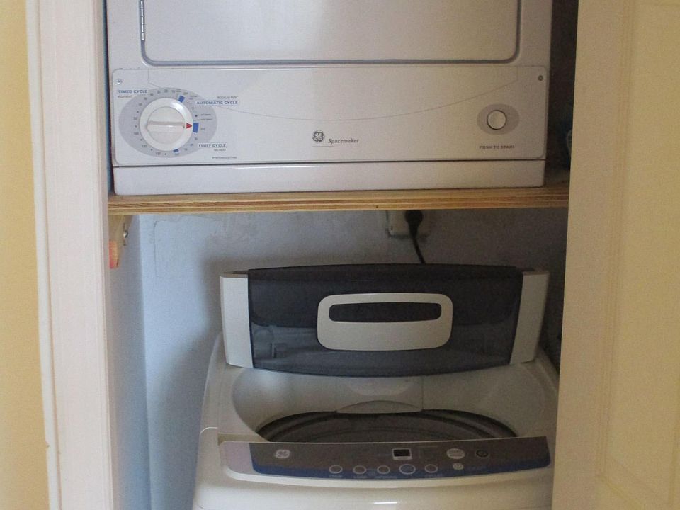 In-Unit Washer & Dryer at No Charge