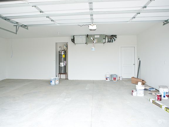 5th image of 1132 N 13th Avenue