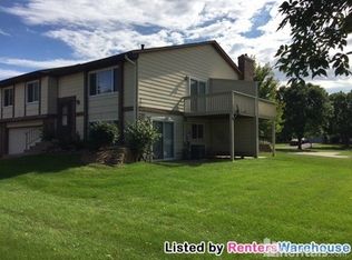 3194 Leyland Trl, Woodbury, MN 55125