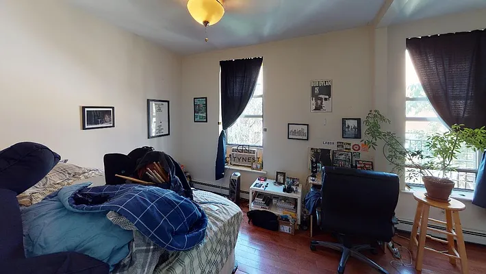 Rented by Citi Nest Group LLC | media 12