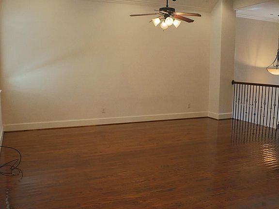 3rd image of 6353 Richmond Ave Unit 125