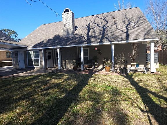 5th image of 544 Brandon Rd