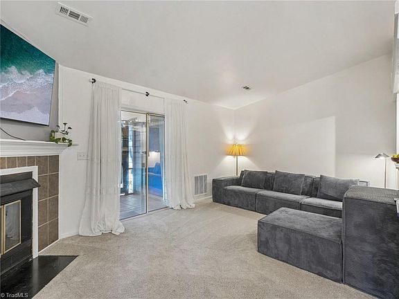 5th image of 2739 Cottage Pl