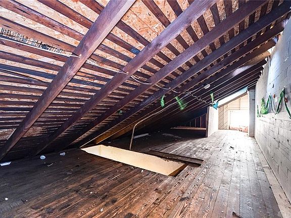 5th image of 349 & 351 Kenilworth Ave #349