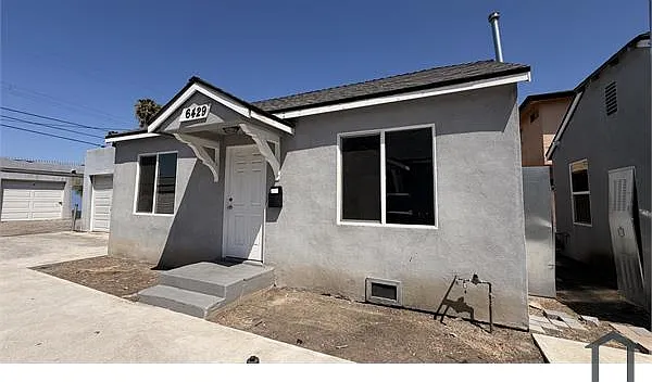 2 bed, $2,199 — Photo 1
