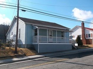 112 W Main St, Fries, VA 24330